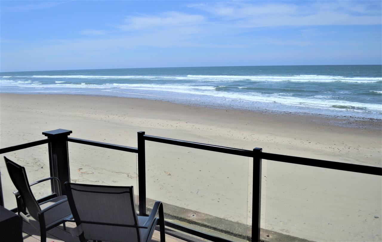 Beachfront Manor Hotel Lincoln City Eksteriør billede